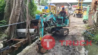 ขาย รถขุด แบคโฮ komatsu pc05-3 แทรคยาง ขนาดเล็ก ขึ้นรถกระบะ ปิ๊กอัพได้ เก่าญี่ปุ่น ราคา 145,000 บาท
