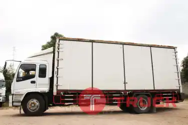 KUM คอร์เปร์เรชั่น จำกัด(สำนักงานใหญ่)ISUZU DECA รถ6ล้อ ตู้10บาน เพลาเดียว ปี2550