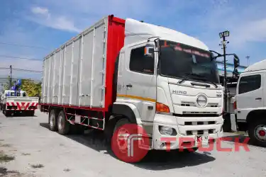 KUM คอร์เปร์เรชั่น จำกัด(สำนักงานใหญ่) HINO VICTOR 500 รถ6ล้อ ตู้สิบบาน แรงม้า344 ปี2561