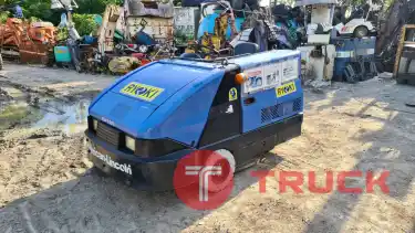 ขาย รถดูดฝุ่น RYOKI เก่าญี่ปุ่น เครื่อง kubota ดีเซล 3 สูบ ตัวรถขนาด 117 x 220 cm สภาพสวยมาก
