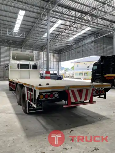 ขายรถ HINO 10 ล้อ เพลาเดียว กระบะพื้นเรียบ