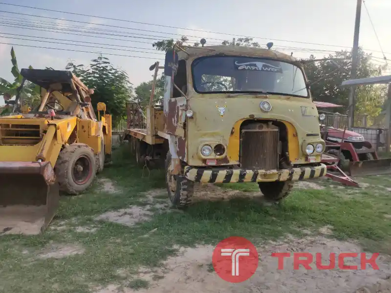 รถแท็กสิบล้อ