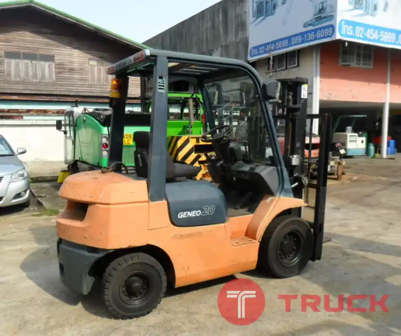 ขายฟอร์คลิฟท์ TOYOTA รุ่น 42-7FG20 เครื่องยนต์เบนซิน เกียร์ออโต้ ขนาด 2 ตัน เสายกสูง 3 เมตร รถมือสองสภาพดี นำเข้าเองจากญี่ปุ่น