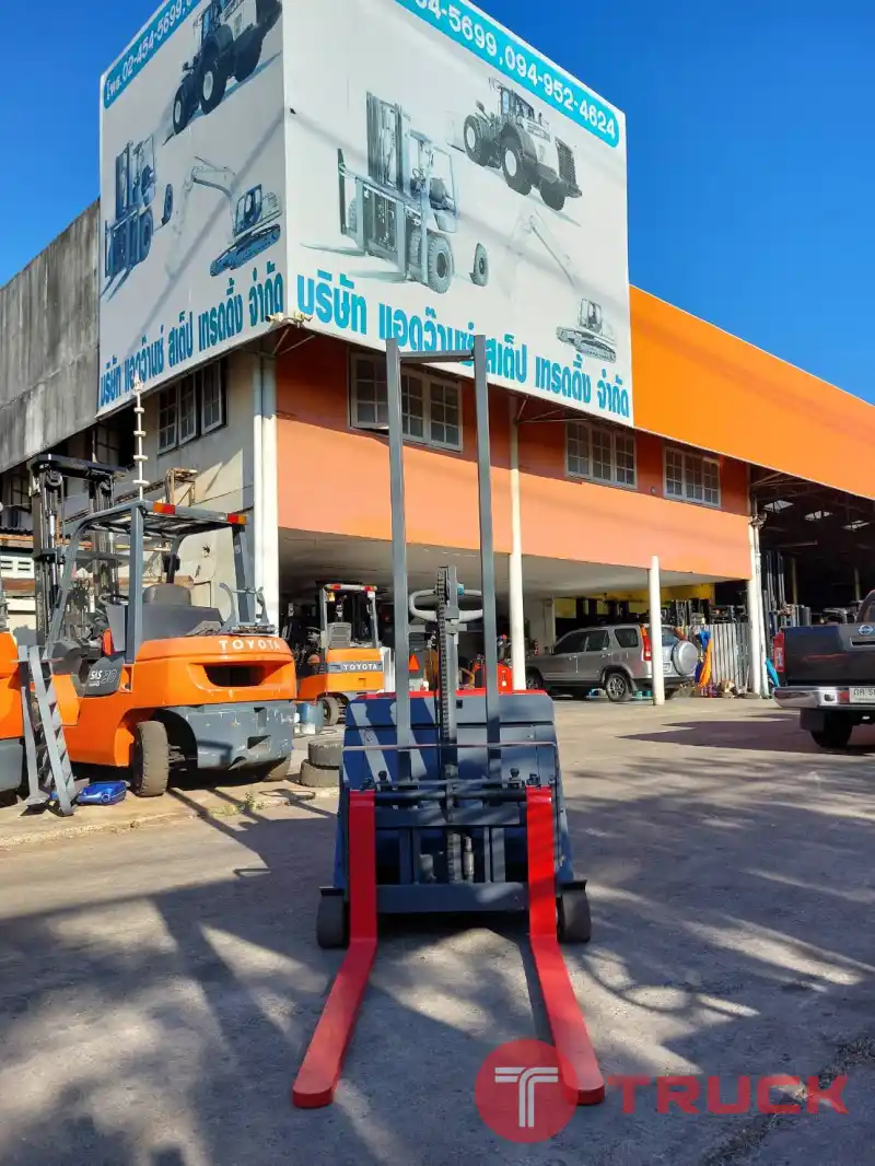 ขายรถยก NICHIYU Stacker รุ่น FBD7-70-150 ยกสูง 1.5 เมตร รถนำเข้าจากญี่ปุ่นสภาพดี ราคาตามสภาพ