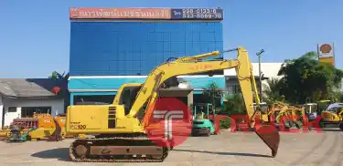 รถขุด KOMATSU PC100-6 คันนี้มาพร้อมวินลากไม้ สอบถามเพิ่มเติมที่คุณชัญญา 0658844400, www.nmc99.com