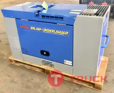 DENYO DLW-300LSW2 : เครื่องเชื่อม มือหนึ่ง 300 แอมป์ โทร. 080-6565422 (หนิง)
