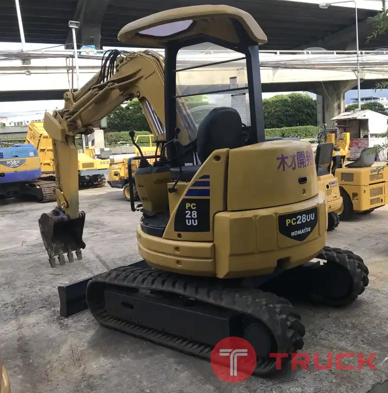 รถขุด KOMATSU PC28UU-2E พร้อมใช้งาน สอบถามเพิ่มเติมที่คุณชัญญา 0658844400, www.nmc99.com