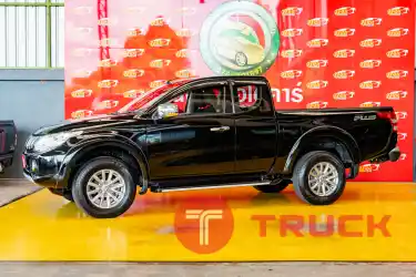 Mitsubishi Triton Plus cab ปี2015จด2016 เครื่อง2.4