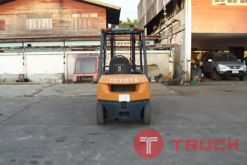 ขายฟอร์คลิฟท์ TOYOTA รุ่น 7FD20 เครื่องดีเซล ขนาด 2 ตัน เสายกสูง 3.5 เมตร รถมือสองสภาพดีนำเข้าจากญี่ปุ่น