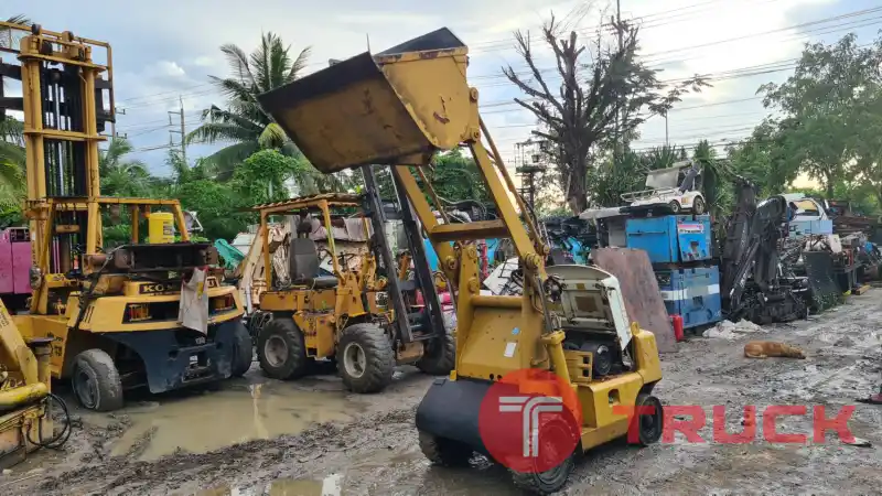 ขาย รถตัก toyota2 SG7 เบนซิน 4 สูบ เก่าญี่ปุ่น ยกสูง 2 เมตร ยางตัน พร้อมใช้งาน ราคา 88,000 บาท