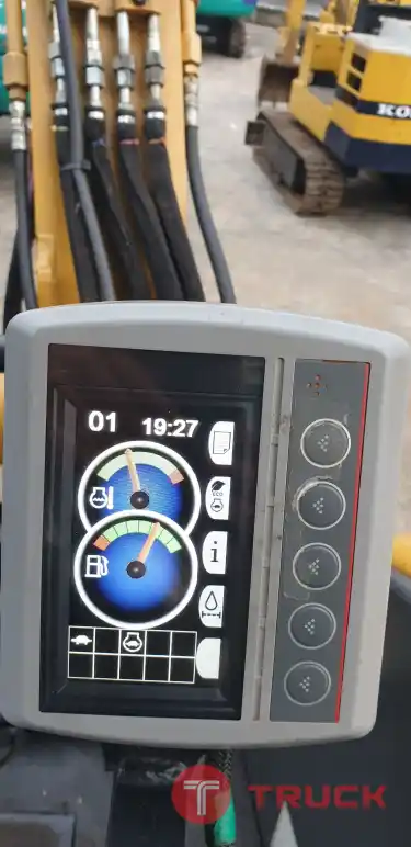 หน้าจอ CAT305.5 นำเข้าจากญี่ปุ่น สภาพพร้อมใช้งาน โทร 089-0080077,089-0050007,086-0044333,065-8844400 www.sangenjp.com www.nmc99.com