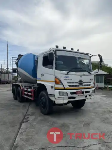 รถโม่ปูน HINO 10 ล้อ รถปี 57 เครื่องยนต์ 330 แรงม้า