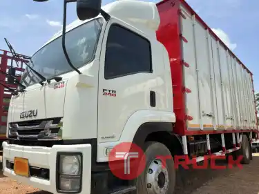 ขายรถหกล้อ ISUZU 240แรง ปี 57 พร้อมตู้สิบบาน
