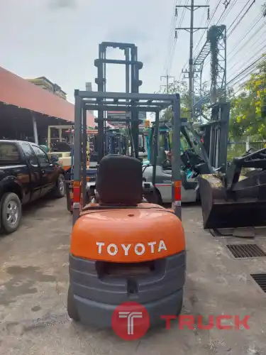 ขายฟอร์คลิฟท์ TOYOTA รุ่น 6FDF18 ขนาด 1.8 ตัน ดีเซล เกียร์ออโต้ เสายกสูง 4.5 เมตร รถนอกนำเข้า