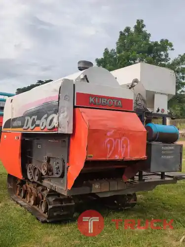 รถเกี่ยวข้าว