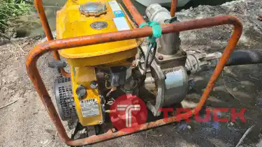 เครื่องปั๊มน้ำ สูบน้ำ แรงดัน เครื่องเบนซิน 3.7 แรง ท่อ 2 นิ้ว KUBOTA เก่าญี่ปุ่น ราคา 4,800บาท แรงดี