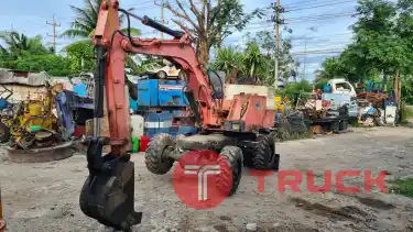ขาย รถขุดล้อยาง KUBOTA PW30 ขับเคลื่อน 4 ล้อ 2 เพลา เครื่อง 3 สูบ เก่าญี่ปุ่น ราคา 380,000 บาท
