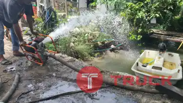 ขาย เครื่องปั๊มน้ำ สูบน้ำ เก่าญี่ปุ่น เครื่อง MITSUBISHI เบนซิน 4 จังหวะ แรงดี เห็นๆ ราคา 6,500 บาท