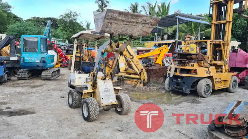 ขาย รถตักล้อยางเล็ก YANMAR เอวอ่อน 4WD 12 แรง ขึ้นกระบะได้ ดีเซล 3สูบ ทำงาน 450 ชั่วโมง เก่าญี่ปุ่น