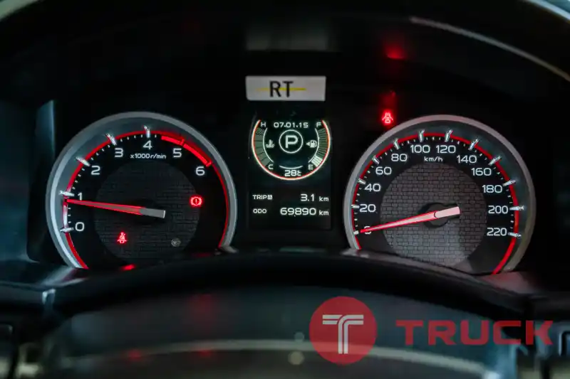 Isuzu D-max Blue power(Z) Cab ปี2017 เครื่อง1.9 Isuzu D-max Blue power(Z) Cab ปี2017 เครื่อง1.9
