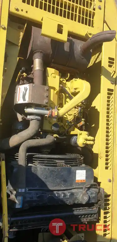 รถขุด KOMATSU PC100-6 คันนี้มาพร้อมวิ้นลากไม้ สอบถามเพิ่มเติมที่คุณชัญญา 0658844400, www.nmc99.com