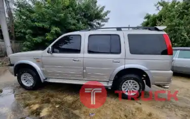 ขาย Ford Everest 2.5 XLT ปี 2005
