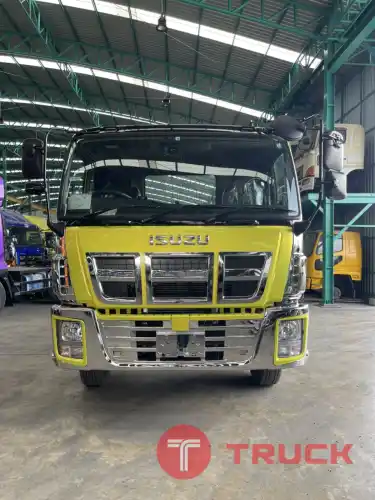 ขายรถ หัวคัซซี ISUZU GIGA 10 ล้อ เพลาเดียว เครื่อง 6UZ1 380 แรงม้า