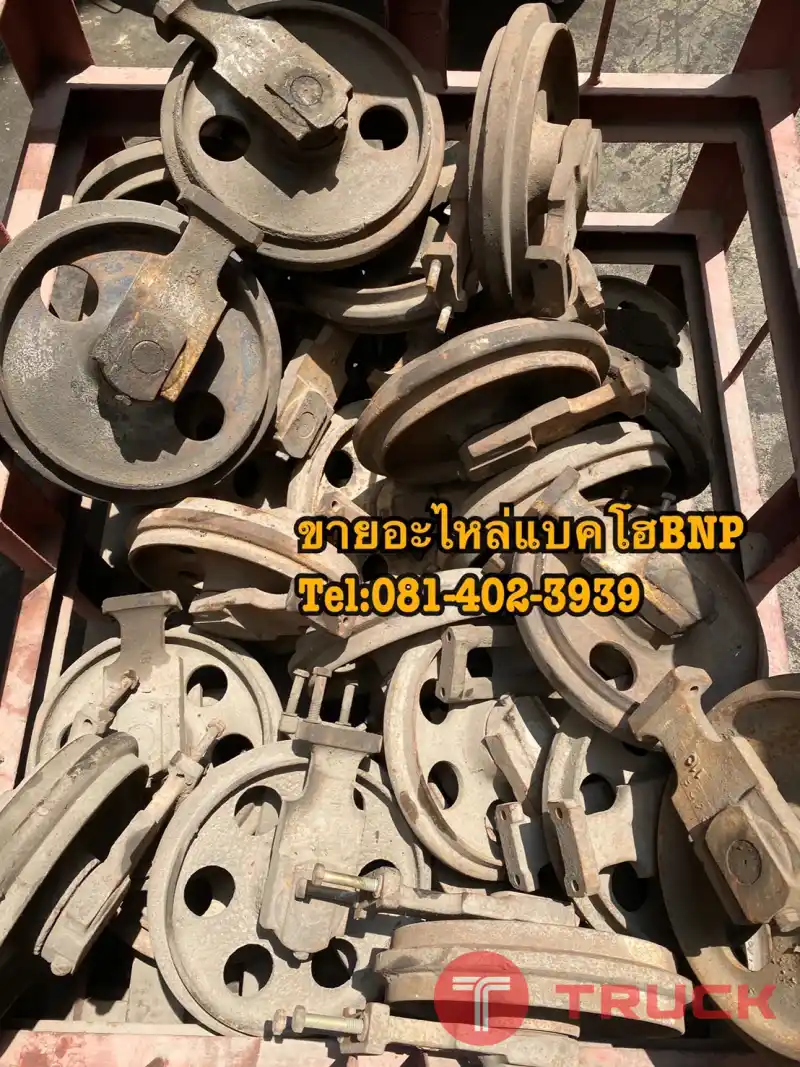 ล้อนำ pc30 komatsu ขายอะไหล่แบคโฮ 0814023939