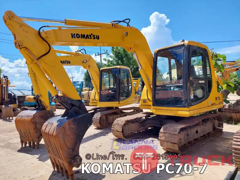 KOMATSU PC70-7