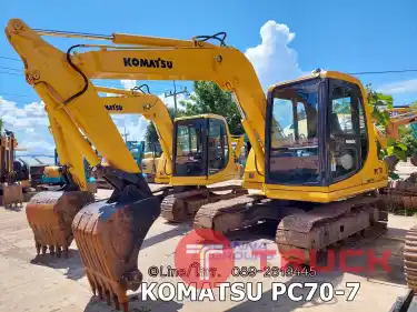 KOMATSU PC70-7