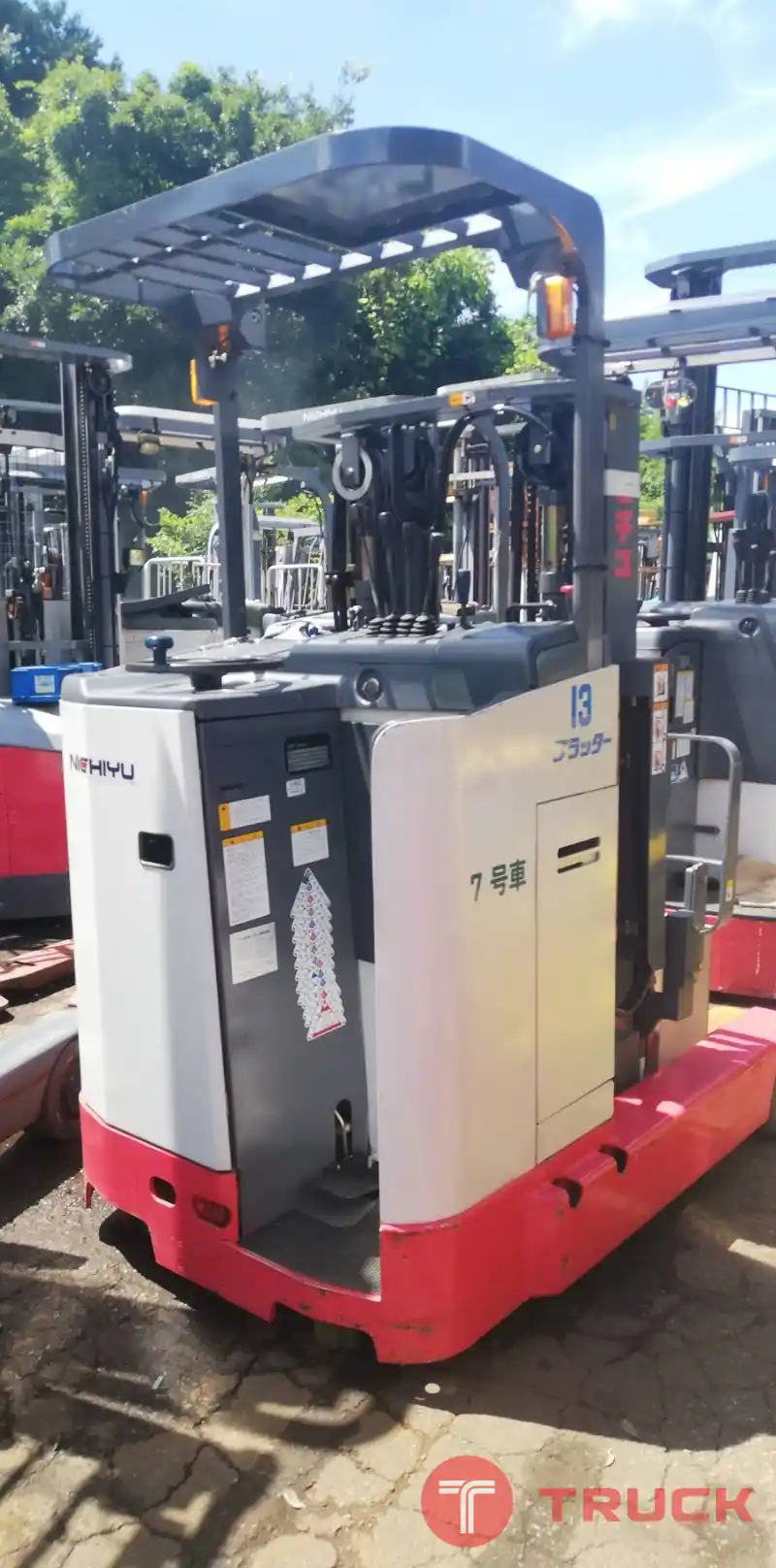 ขายฟอร์คลิฟท์ NICHIYU ยืนขับ รุ่น FBRM13L-80-350MSF ขนาด 1.3 ตัน เสายกสูง 3.5 เมตร พร้อมไซด์ชิฟท์ สำหรับที่เตี้ยๆ รถสภาพสวย รถนำเข้าจากญี่ปุ่น