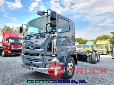 ขายหัวคัซซี HINO S700 10 ล้อ 2 เพลา เครื่อง E13C 400 แรงม้า