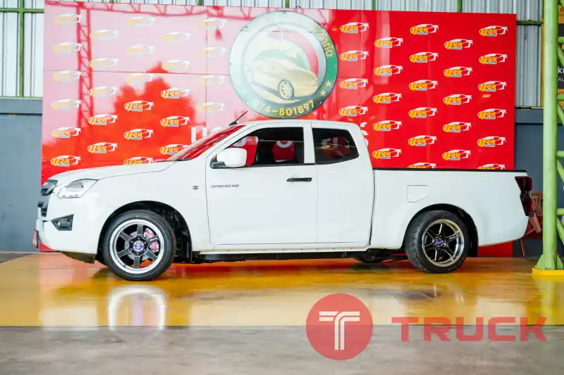 Isuzu D-max Blue power Cab (S) ปี2020 เครื่อง1.9 Isuzu D-max Blue power Cab (S) ปี2020 เครื่อง1.9