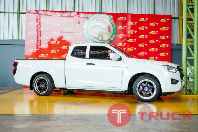Isuzu D-max Blue power Cab (S) ปี2020 เครื่อง1.9 Isuzu D-max Blue power Cab (S) ปี2020 เครื่อง1.9
