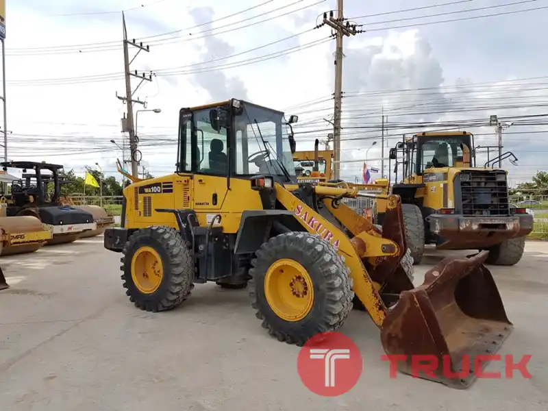 ขายรถตักล้อยาง ยี่ห้อ KOMATSU WA100-5 ซีเรียลสูง ปี 2006 นำเข้าจากญี่ปุ่นแท้ 100เปอร์เซ็นต์ สภาพสวย ไม่เคยใช้งานในไทย