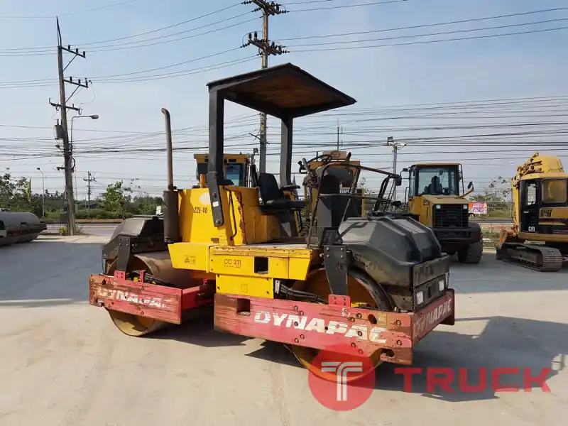 ขายรถบดอัดสั่นสะเทือน DYNAPAC CC211 น้ำหนัก 7 ตัน นำเข้าจาก USA สภาพสวย ไม่เคยใช้งานในไทย