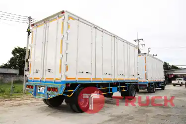 หกล้อตู้สิบบาน ISUZU FTR 240 แรงม้า ปี 56