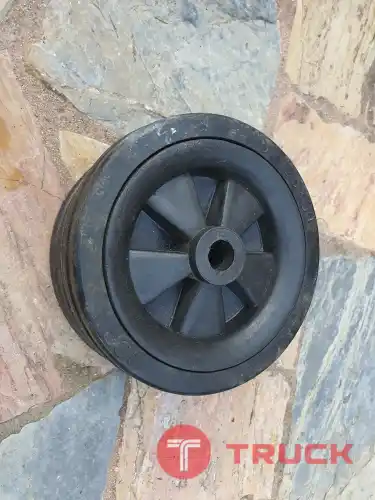 ล้อรถตัดหญ้า คู่ละ 200บาท รวมส่ง โทร : 094-7899445