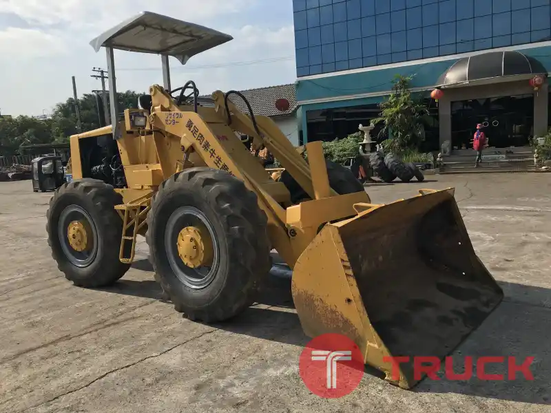 รถตัก TCM STD25 ขับเคลื่อน 4 ล้อ ปุุุ้งกี๋ 1.5 คิว พร้อมใช้งาน รถนำเข้าจากญี่ปุ่นไม่เคยใช้ในไทย รถตัก TCM STD25 ขับเคลื่อน 4 ล้อ ปุุุ้งกี๋ 1.5 คิว พร้อมใช้งาน รถนำเข้าจากญี่ปุ่นไม่เคยใช้ในไทย