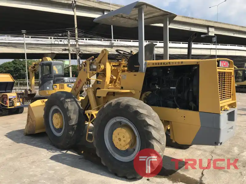 รถตัก TCM STD25 ขับเคลื่อน 4 ล้อ ปุุุ้งกี๋ 1.5 คิว พร้อมใช้งาน รถนำเข้าจากญี่ปุ่นไม่เคยใช้ในไทย รถตัก TCM STD25 ขับเคลื่อน 4 ล้อ ปุุุ้งกี๋ 1.5 คิว พร้อมใช้งาน รถนำเข้าจากญี่ปุ่นไม่เคยใช้ในไทย