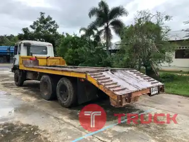 สิบล้อท้ายลาด 2 เพลา 399,000 บาท MITSU FUSO 195 แรง