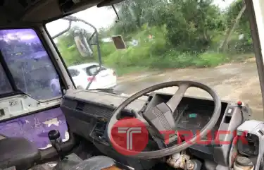สิบล้อท้ายลาด 2 เพลา 399,000 บาท MITSU FUSO 195 แรง