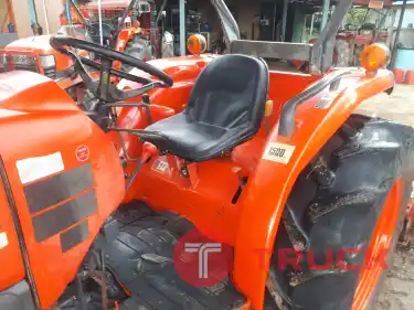 รถไถคูโบต้า L4708