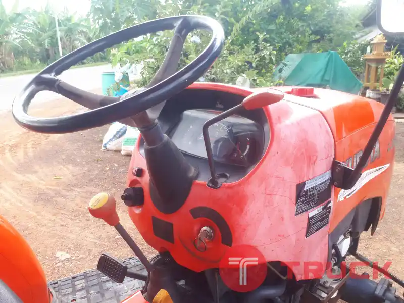 รถไถคูโบต้า L3608
