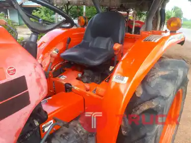 รถไถคูโบต้า L3608