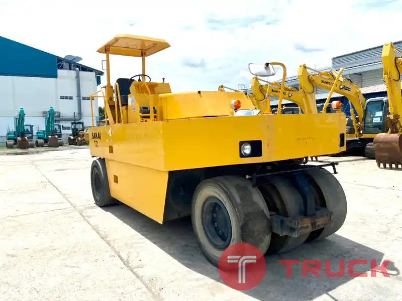Sakai T2 ปี1999 รถบด 7 ล้อยาง นำเข้าจากญี่ปุ่น โทร. 080-6565422 (หนิง)