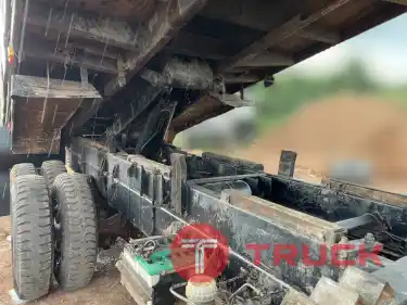 10ล้อดั้มพ์ 2 เพลา 699,000 บาท ไอ้หลง MITSUBISHI FUSO