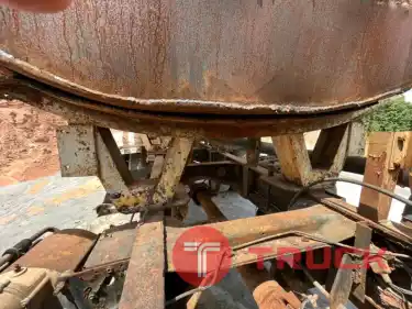 รถน้ำ 6,000 ลิตร ตามสภาพ ไม่มีเล่มทะเบียน 98,000 บาท HINO KR320-150 แรง