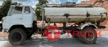 รถน้ำ 6,000 ลิตร ตามสภาพ ไม่มีเล่มทะเบียน 98,000 บาท HINO KR320-150 แรง
