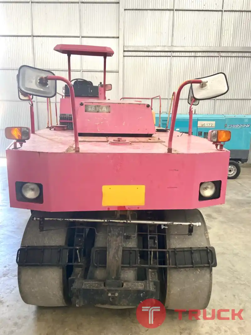 SAKAI T2 ปี2004 : รถบด 7 ล้อยาง จากญี่ปุ่น โทร.080-6565422 (หนิง)